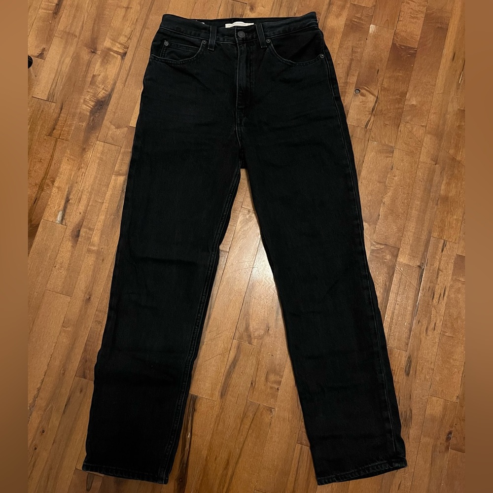 Levis 70s slim straight size 27x29 Womens jeans